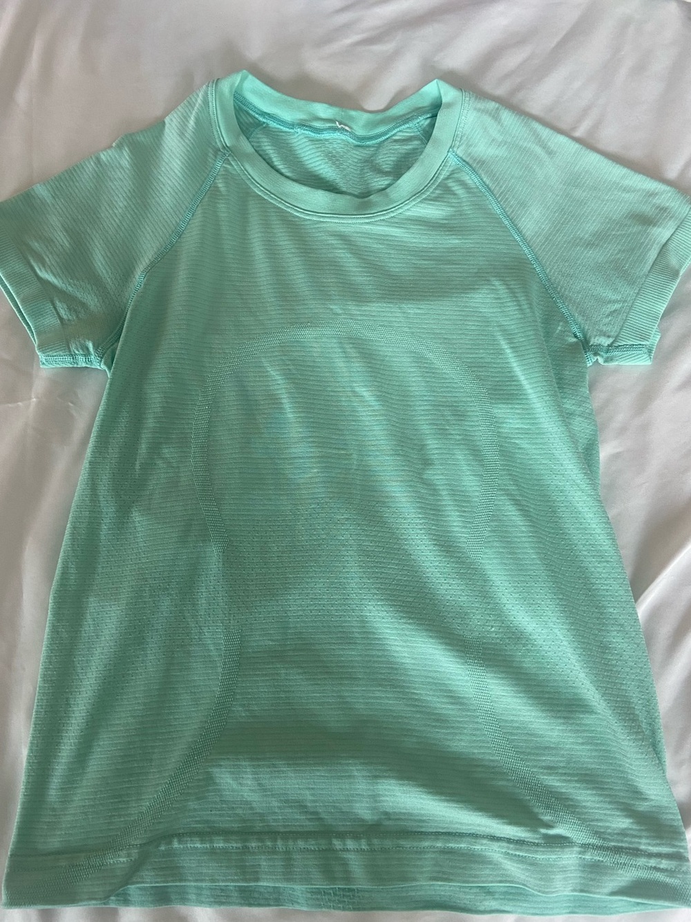 Lululemon swiftly tech ALTARD tshirt- Mint Green